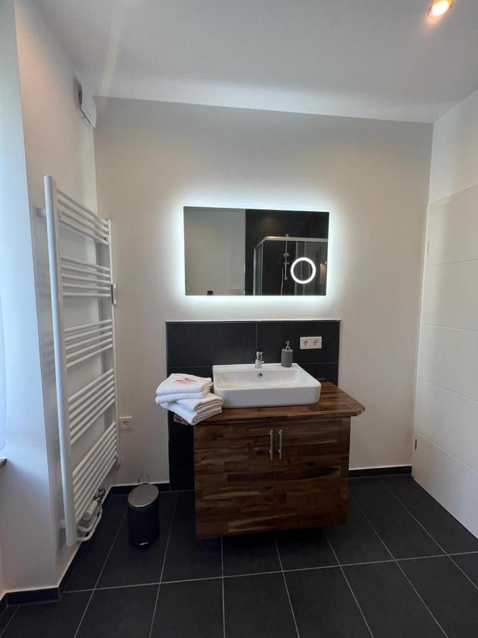 Apartment Zentrale Und Schöne Ii *